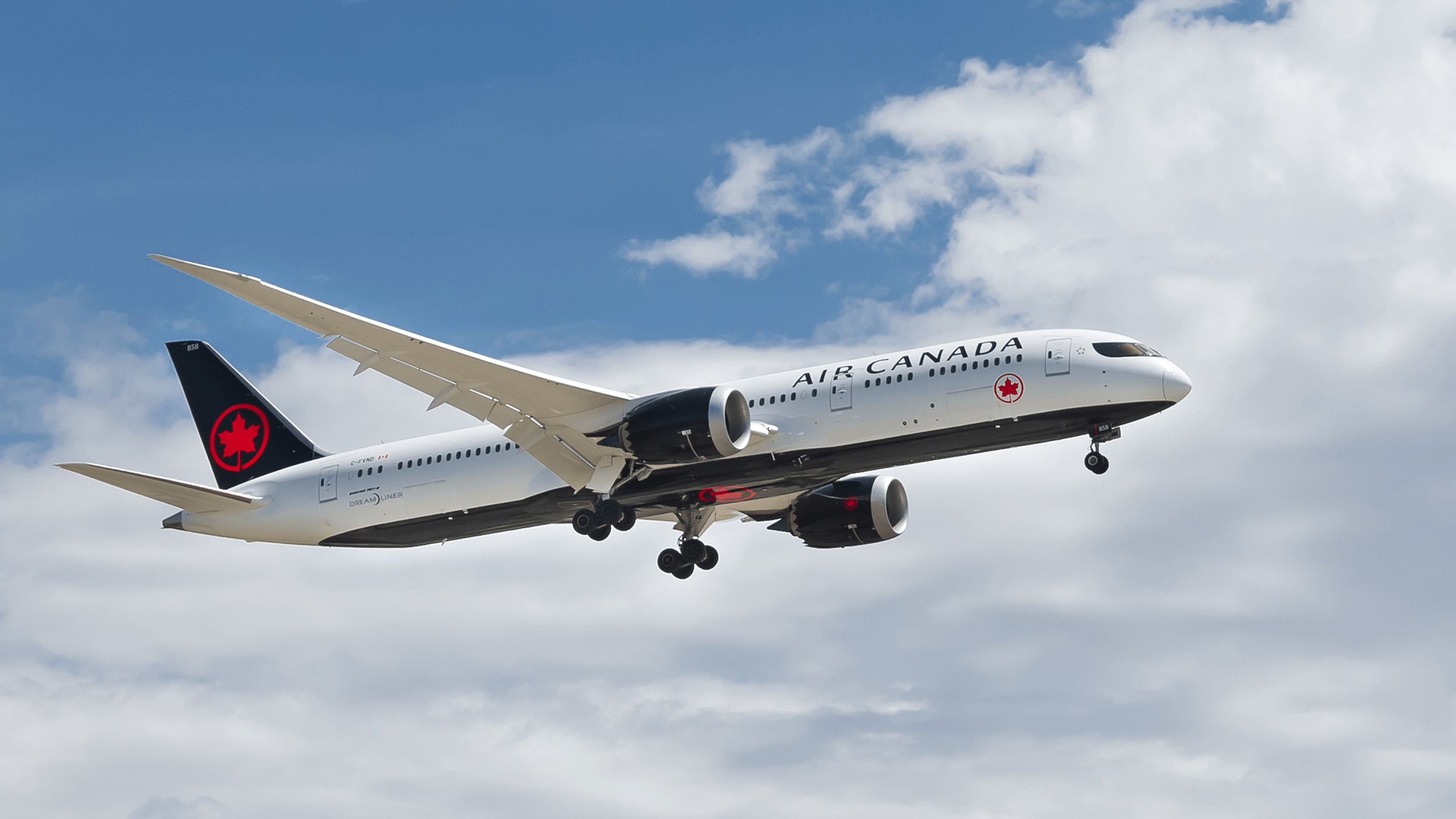 Air Canada Fan Flight Takes Flight for the 2023/24 Season