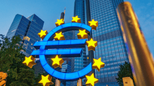 EU falling behind on growth