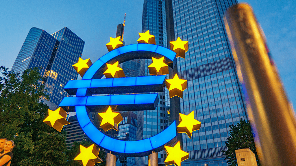EU falling behind on growth
